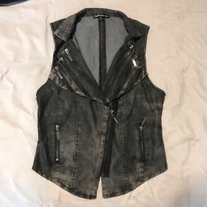 Women’s black zipper vest
